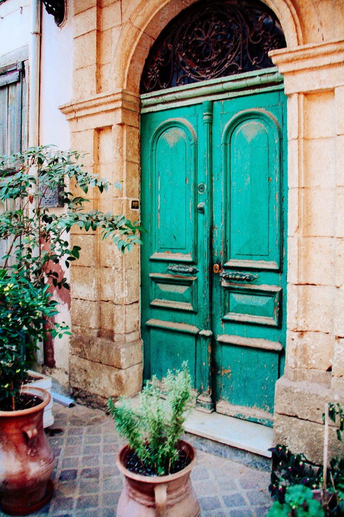 how to add a person for airplane tickets on sunwing