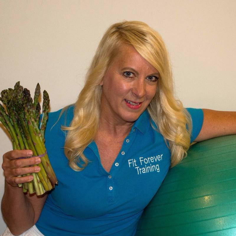 how to become a personal trainer in michigan