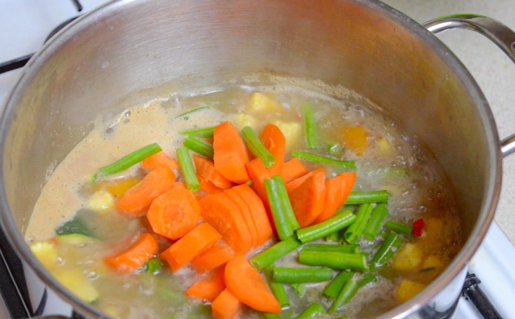 how to cook green beans and carrots in microwave